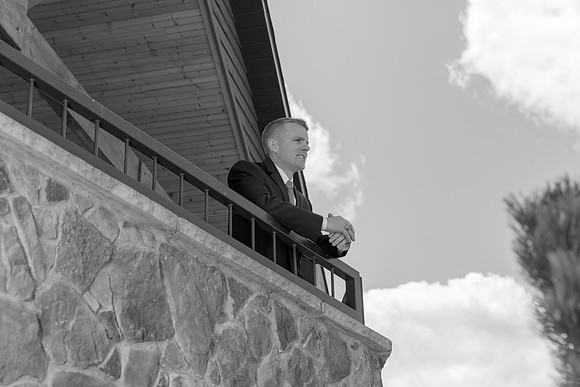 2018 28 04 groom and groomsmen1022.jpg