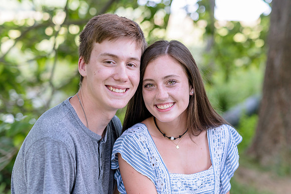 2018_Maddy_Senior-25.jpg