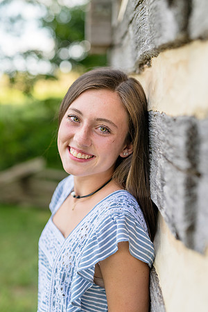 2018_Maddy_Senior-38.jpg