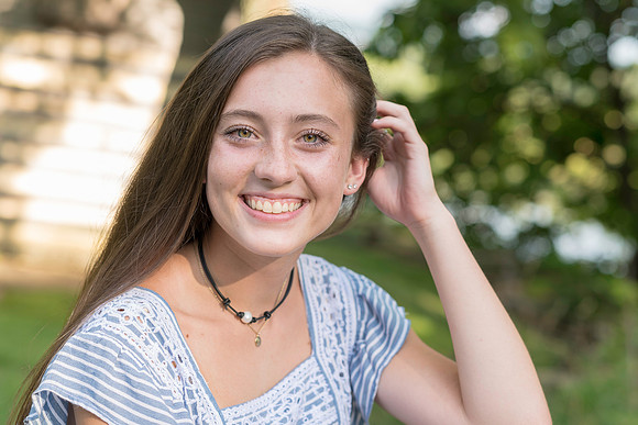 2018_Maddy_Senior-49.jpg