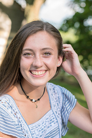 2018_Maddy_Senior-51.jpg