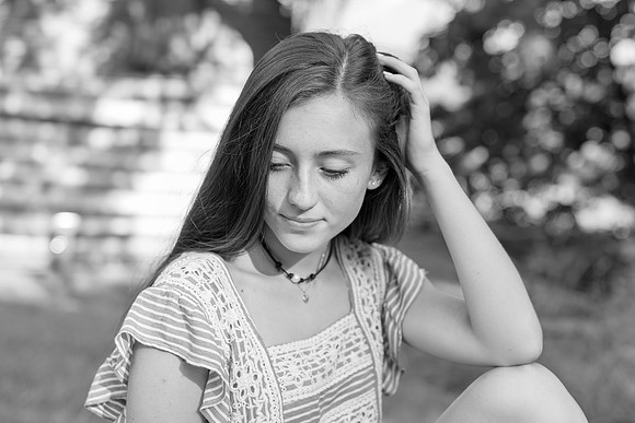 2018_Maddy_Senior-52-2.jpg