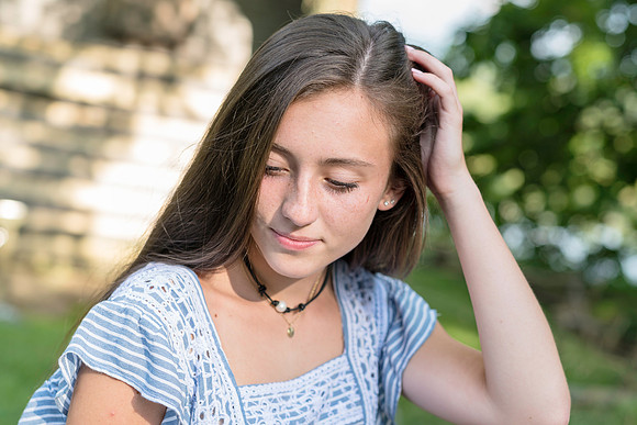 2018_Maddy_Senior-53.jpg