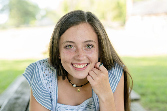 2018_Maddy_Senior-57.jpg