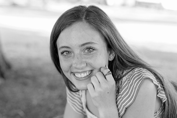 2018_Maddy_Senior-60-2.jpg