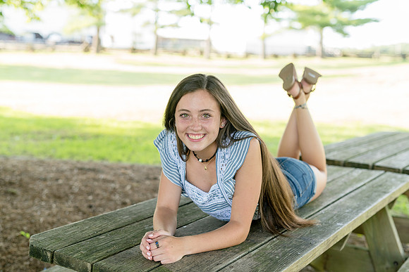 2018_Maddy_Senior-66.jpg