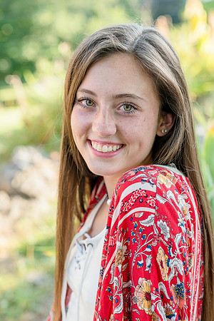 2018_Maddy_Senior-124.jpg