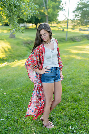2018_Maddy_Senior-148.jpg