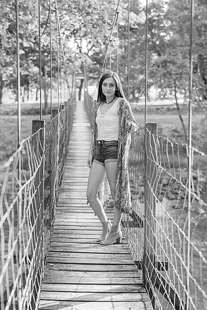 2018_Maddy_Senior-151.jpg