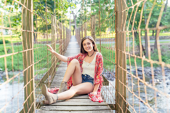 2018_Maddy_Senior-160.jpg