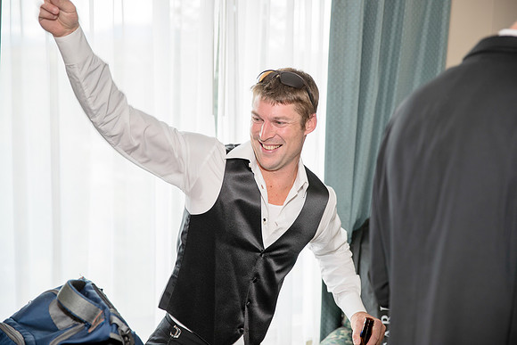 groom prep_045.jpg